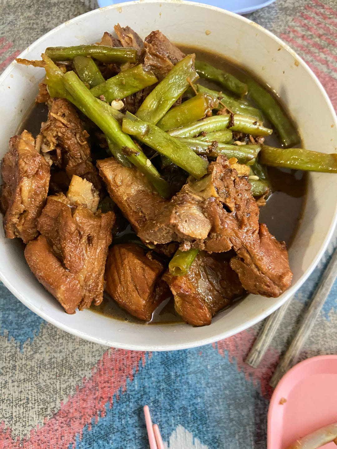 东北四大炖的排骨炖豆角