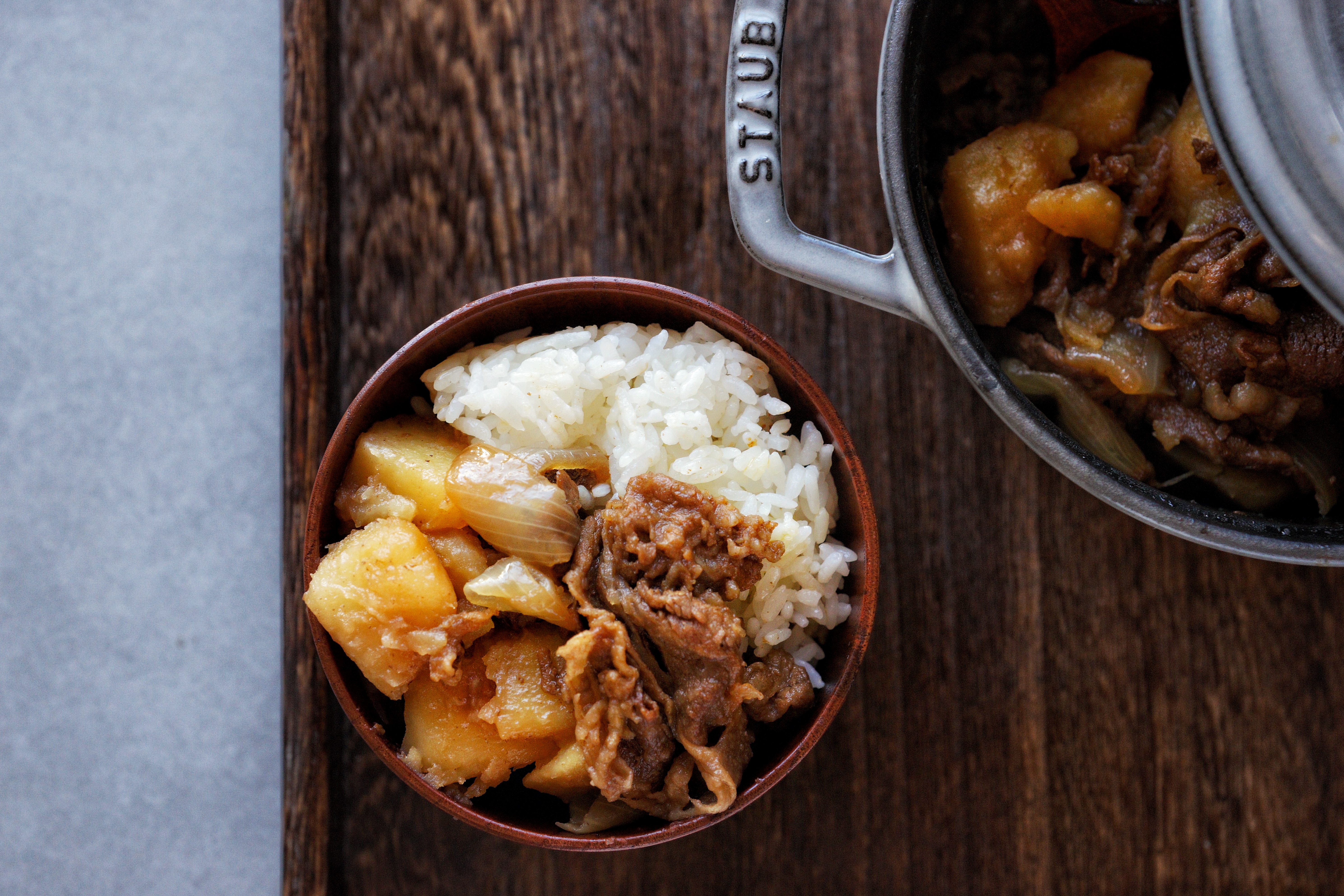 土豆炖牛肉——Staub珐琅铸铁锅的做法