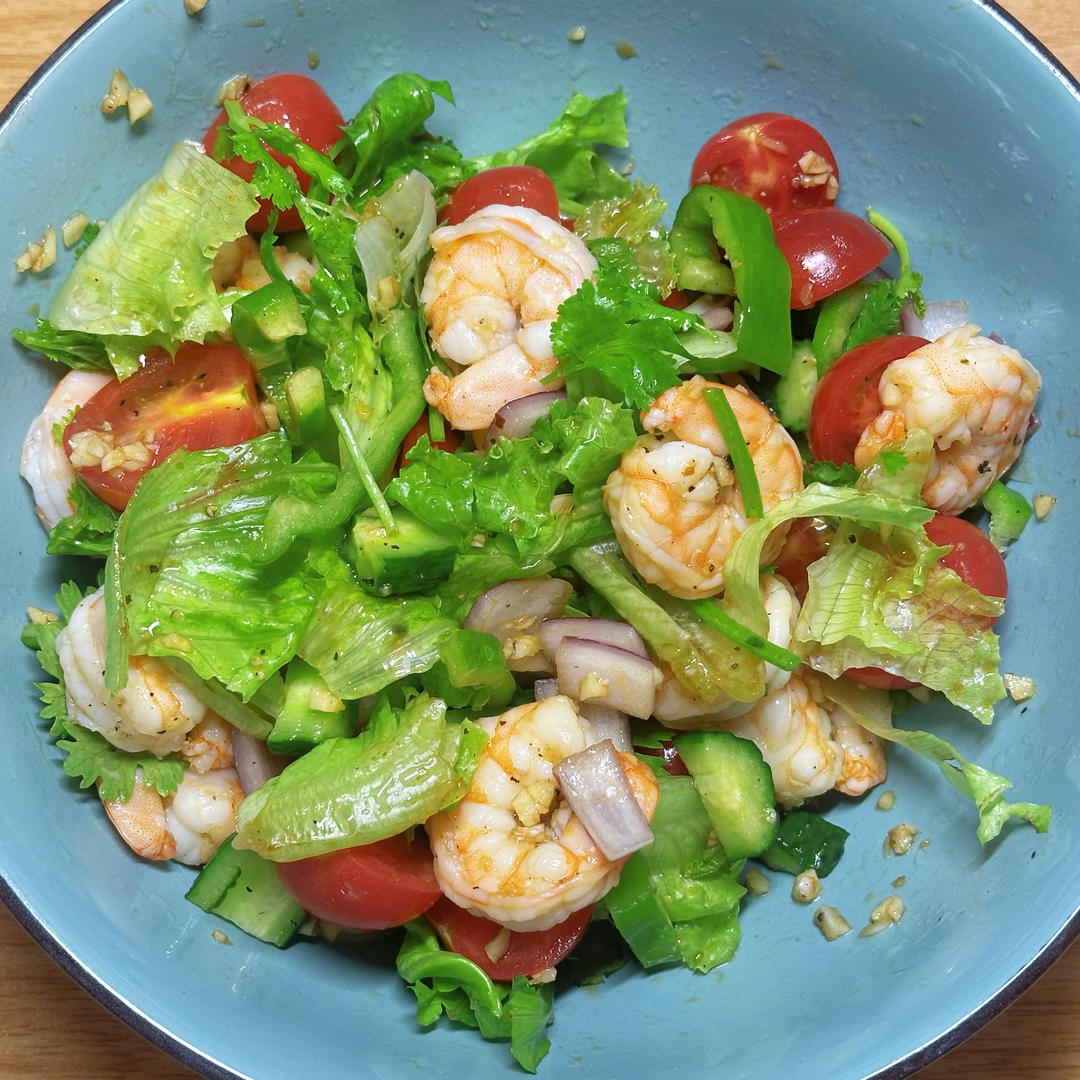 夏天就要吃清爽的！🍤虾仁这样拌，鲜美爽口！营养师都夸赞👍