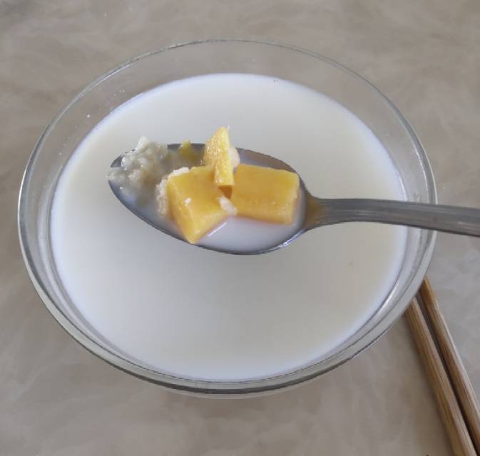 西麦椰奶燕麦甜汤