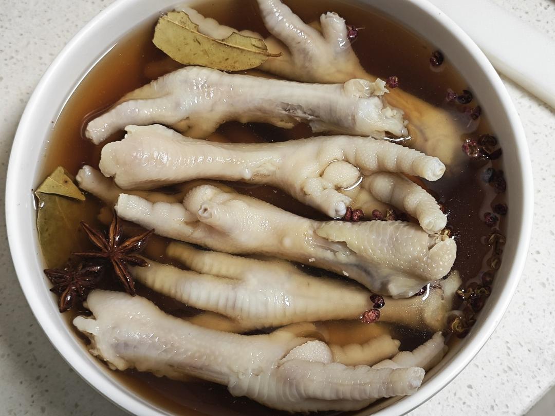 糟卤凤爪
