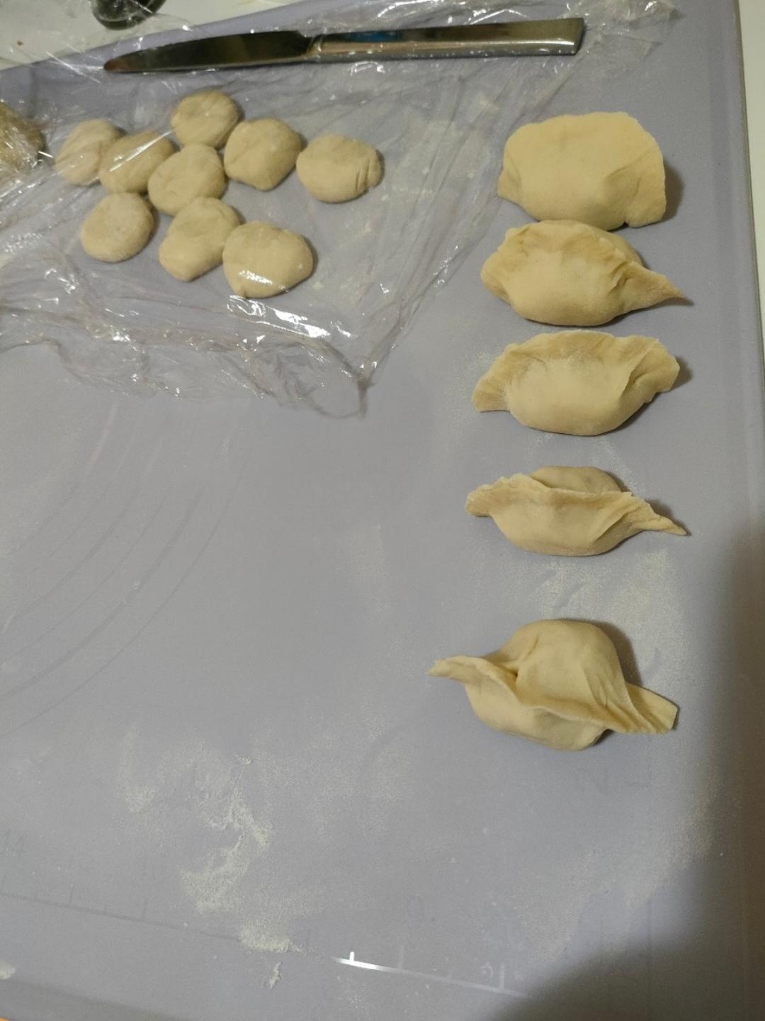 手工揉面三分钟，又韧又薄又好包的饺子皮