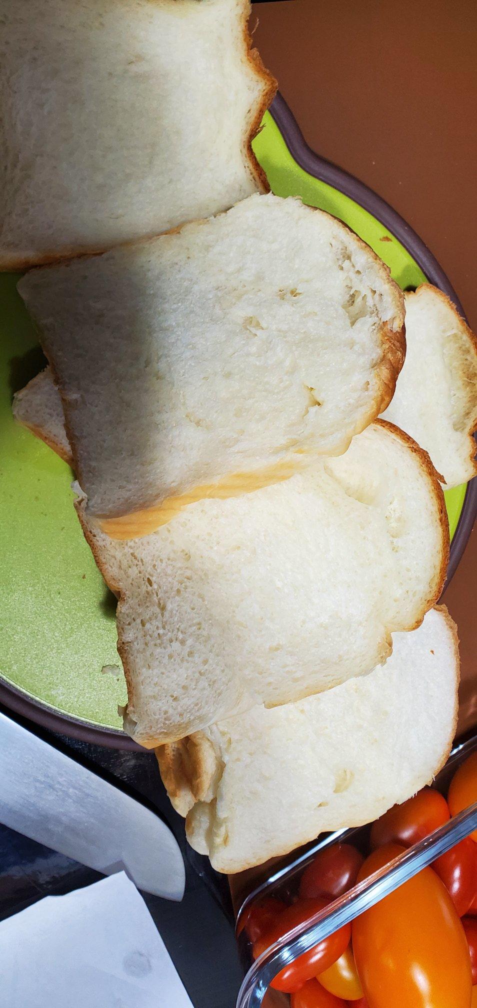 软到拿不起来的生吐司