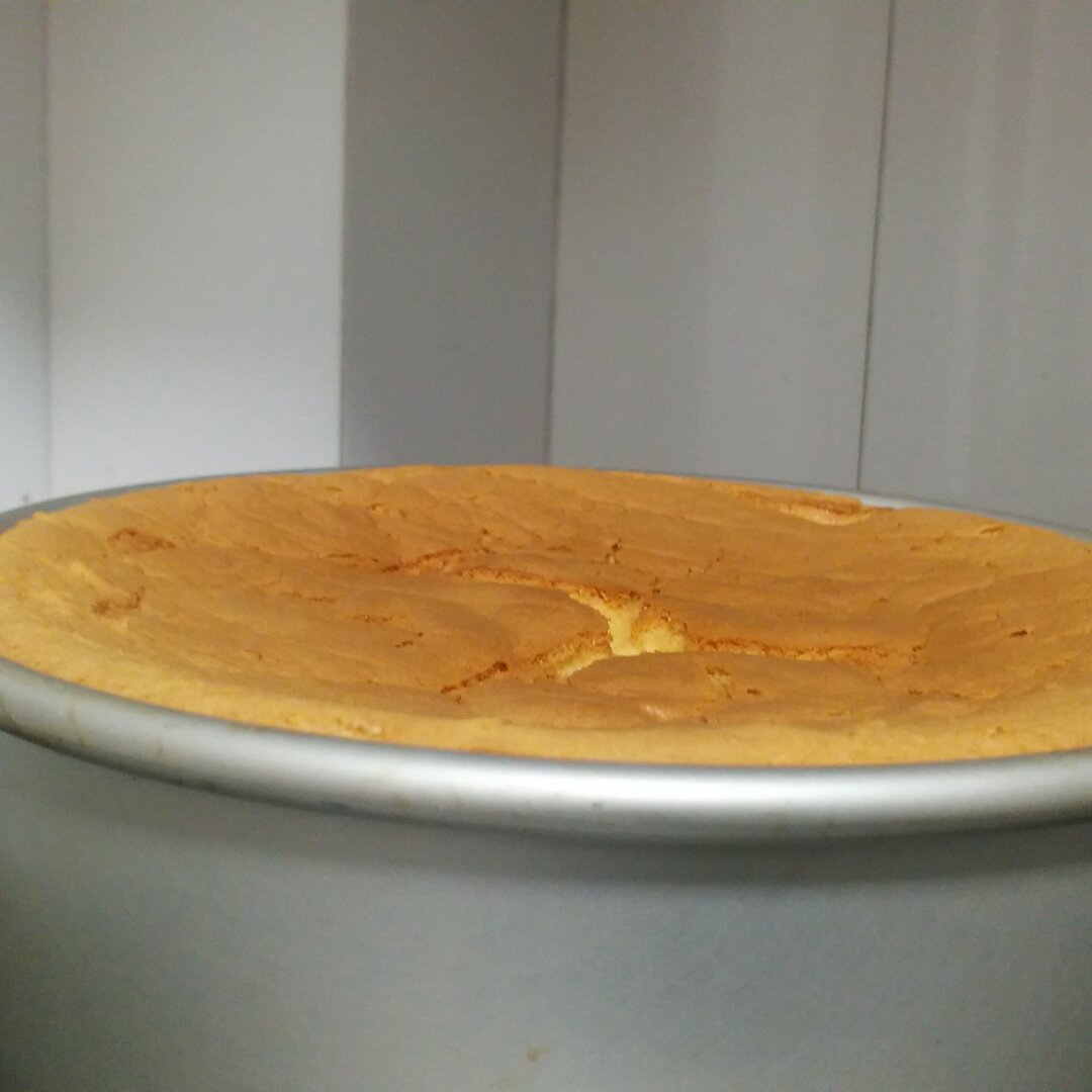 超好记八寸戚风蛋糕（后蛋法）