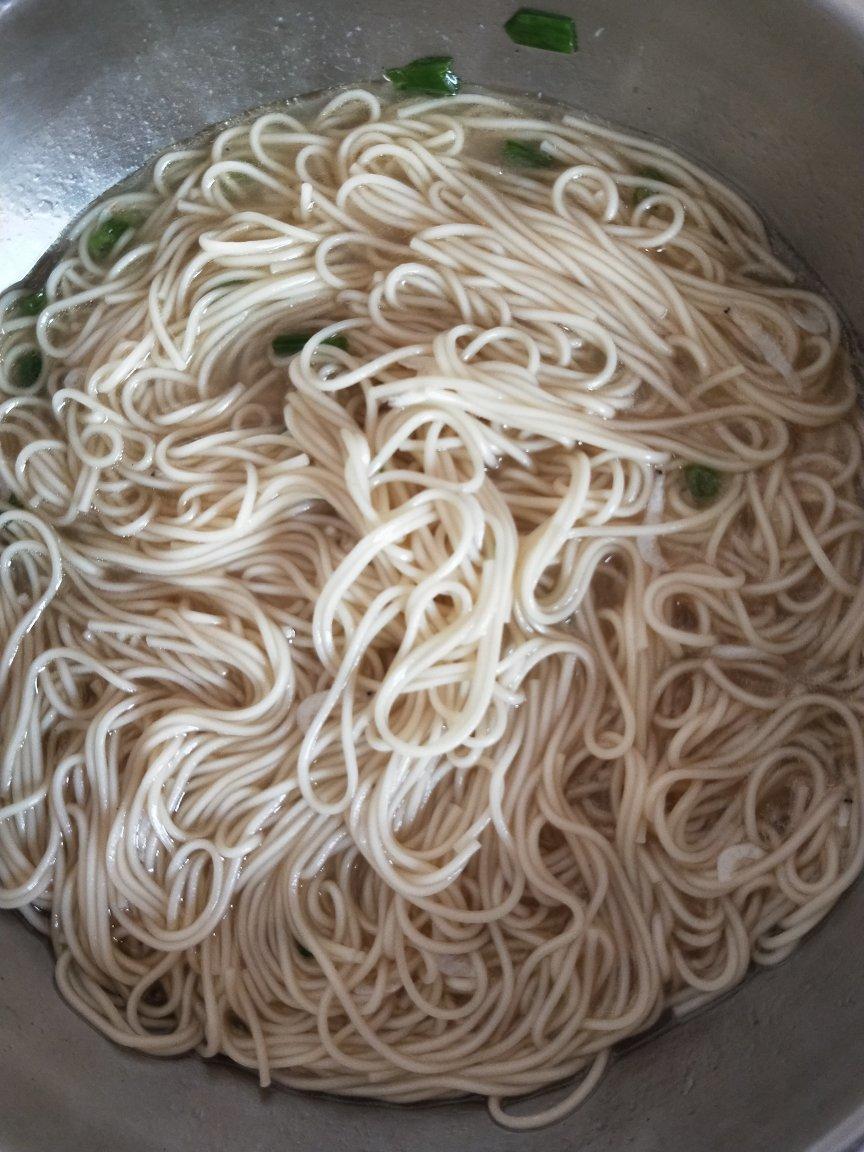 快手清汤面🍜这样做才好吃｜汤底是关键!!
