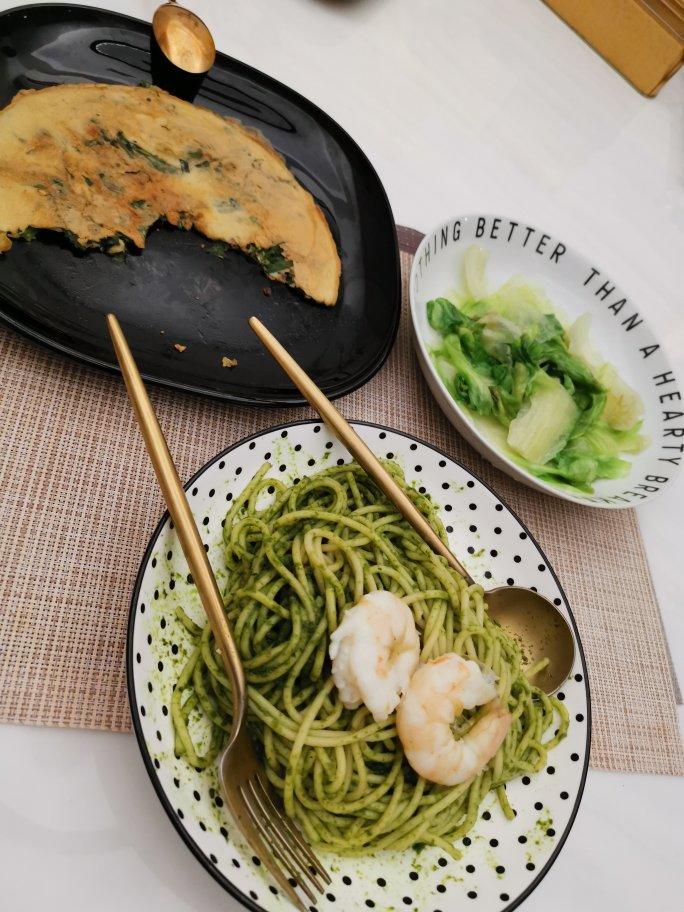 几分钟搞定pesto spaghetti青酱和青酱意面一起搞定