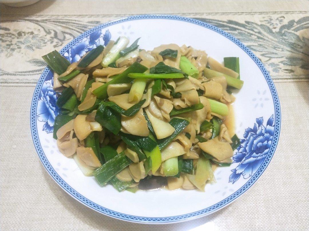 青椒素炒杏鲍菇