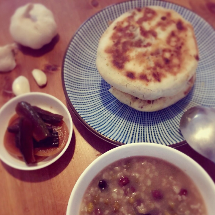尖椒茄子馅饼