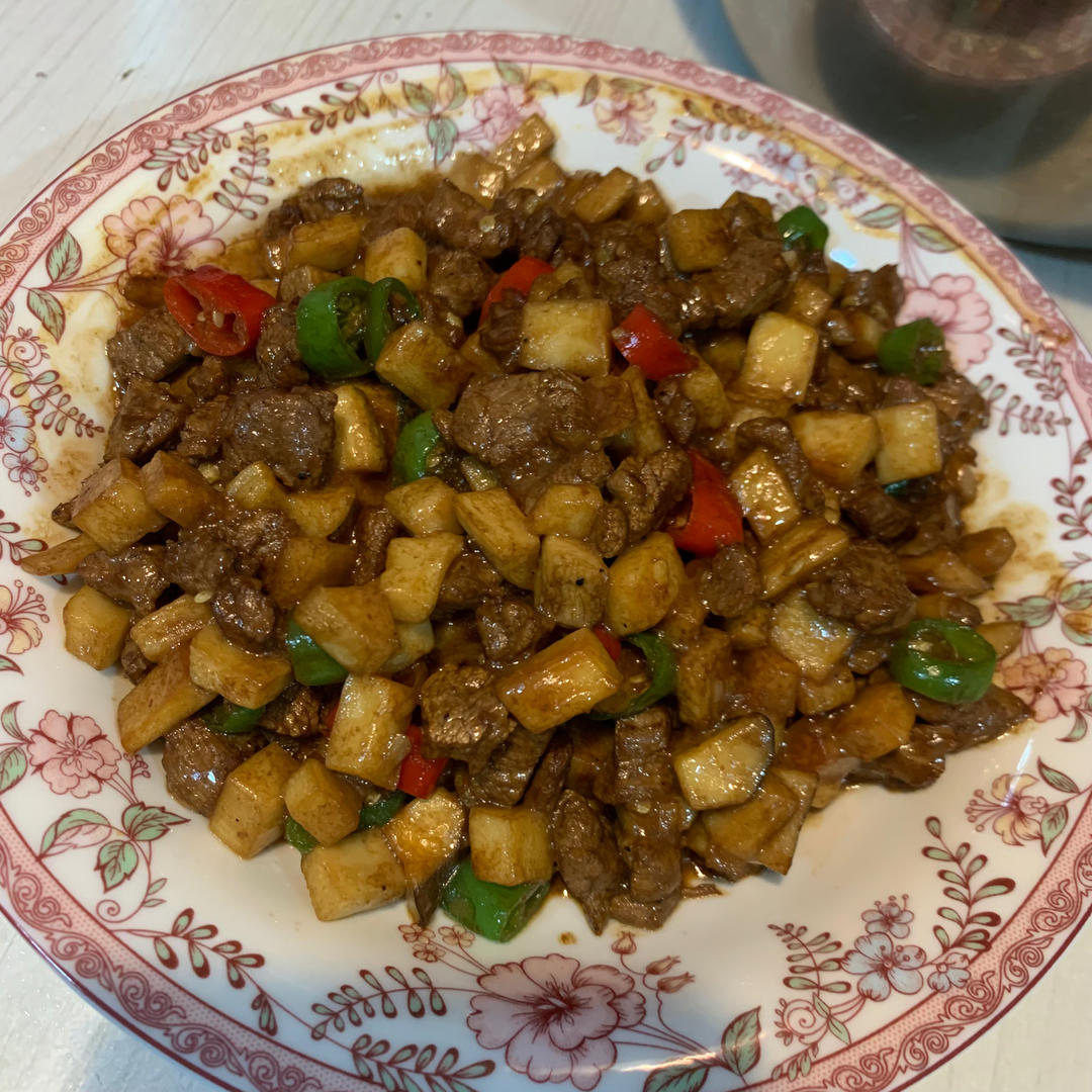 家常菜~杏鲍菇烧牛肉粒