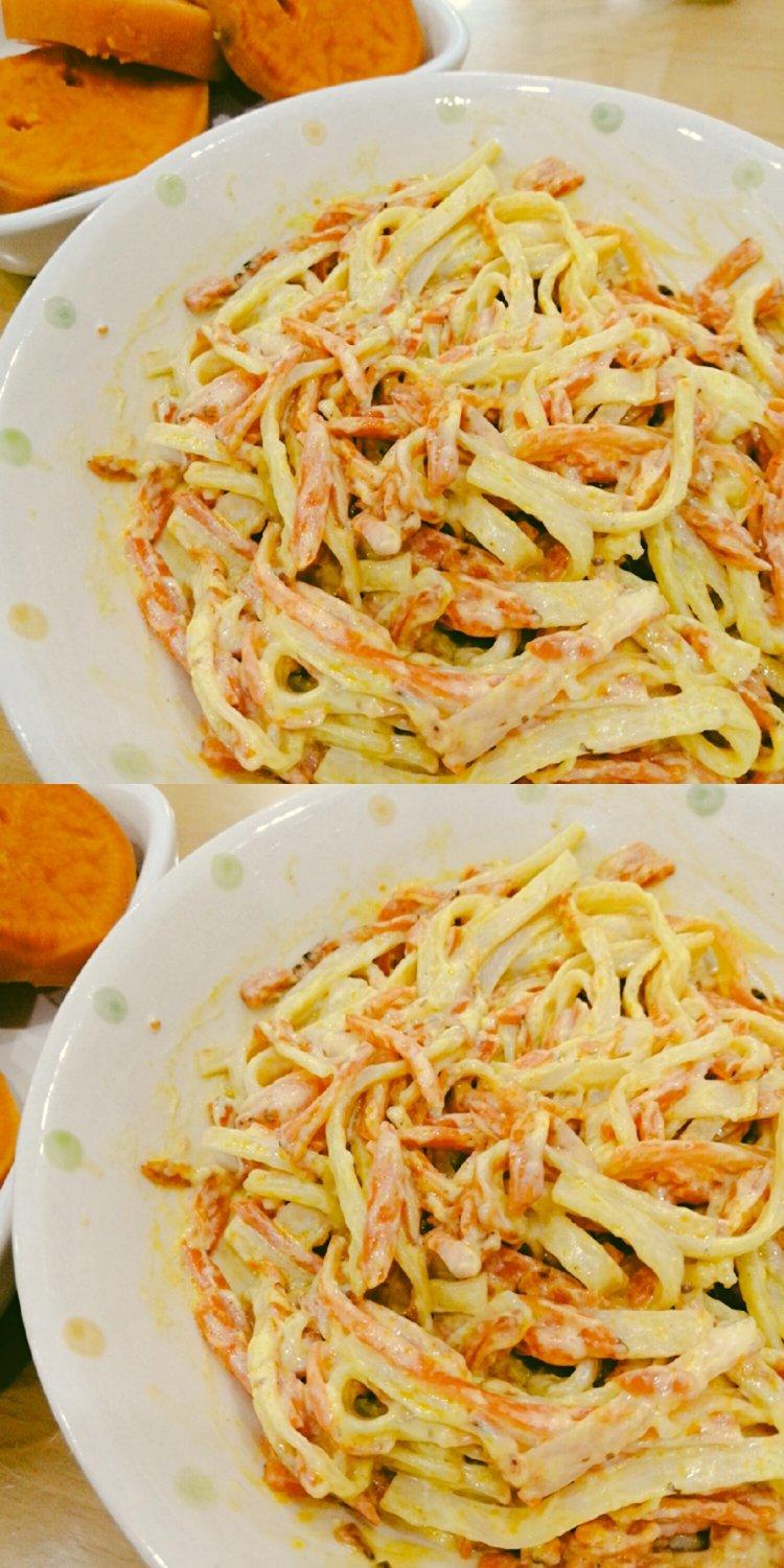 胡萝卜蟹柳丝温沙拉【健康小食】