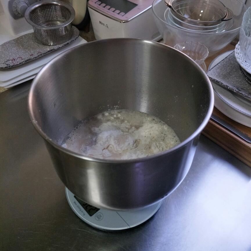 纯奶手撕吐司的做法 步骤1