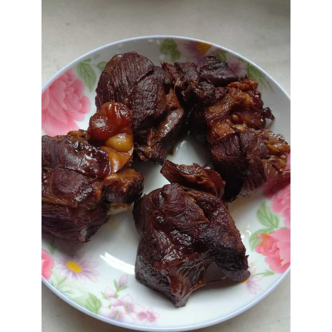 卤牛肉
