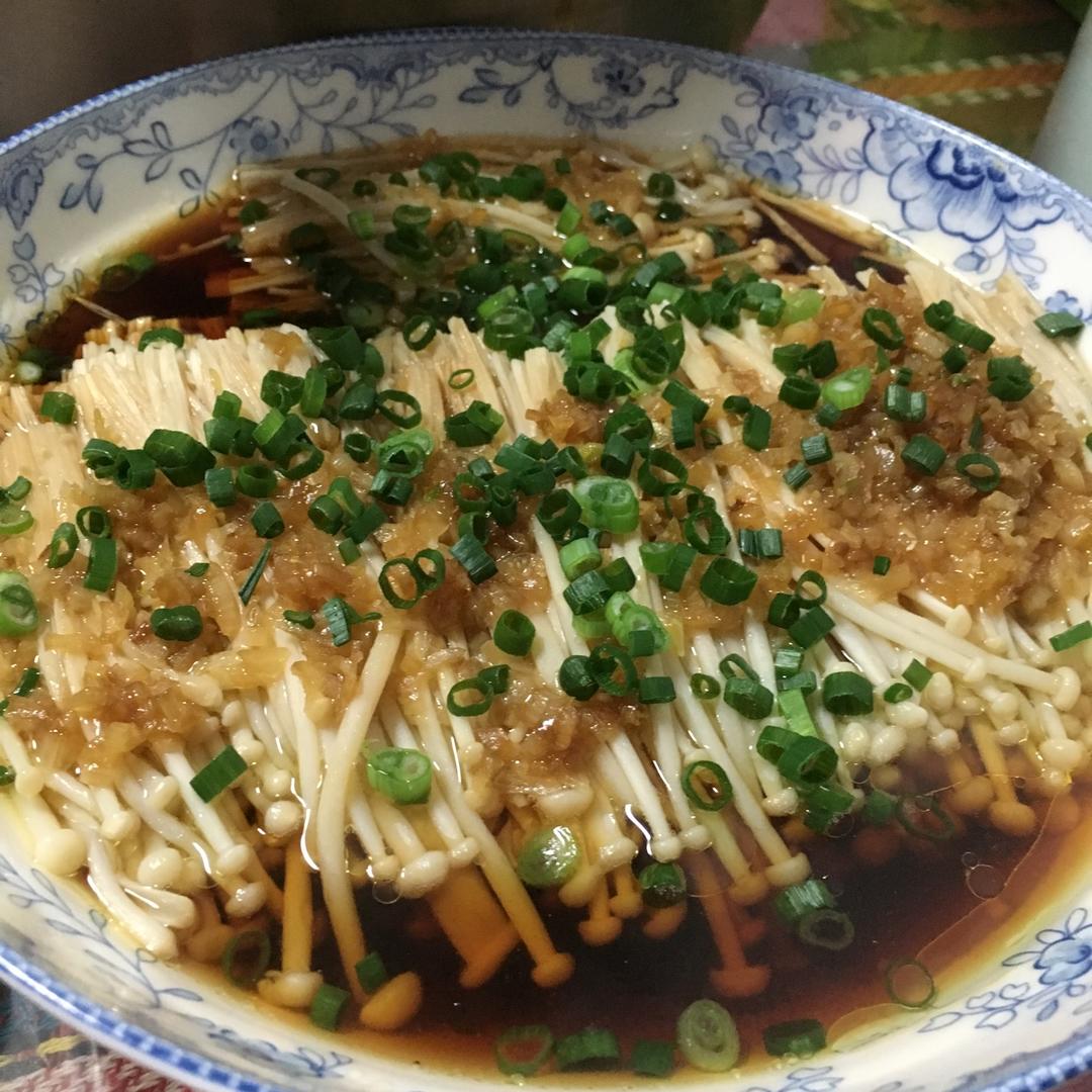 蒜蓉蒸金针菇