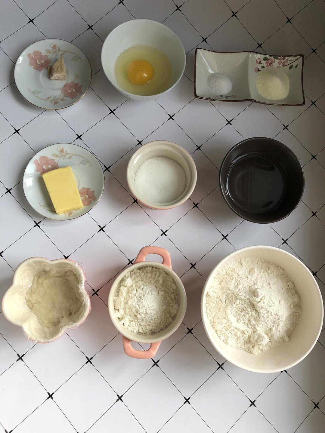 纯奶手撕吐司的做法 步骤1