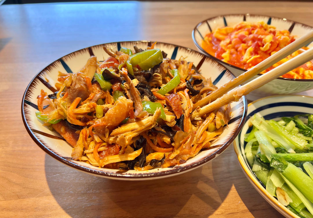 米饭🍚杀手鱼香鸡丝         （减脂期也可以吃）