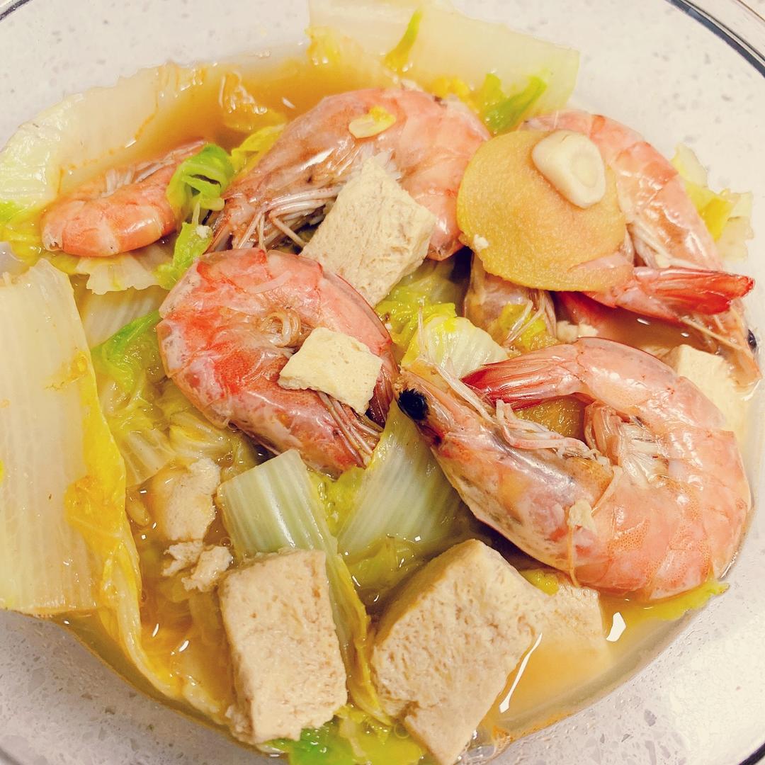鲜虾白菜豆腐煲