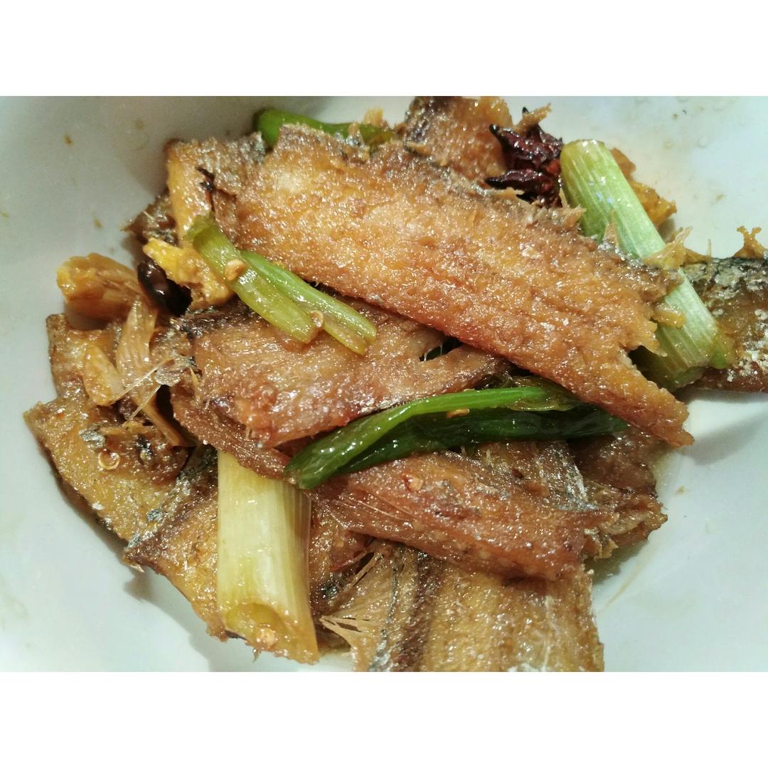 红烧带鱼