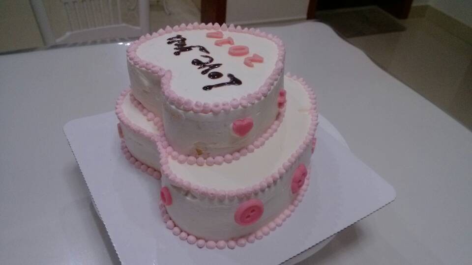 双层草莓奶油蛋糕