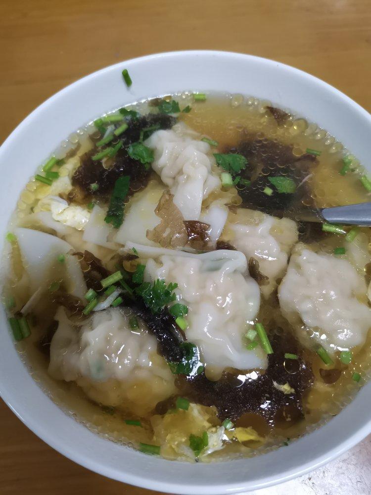 鲜肉小馄饨