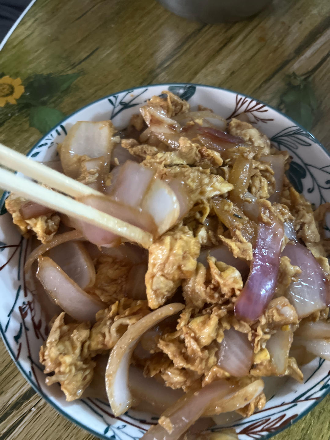 洋葱炒鸡蛋