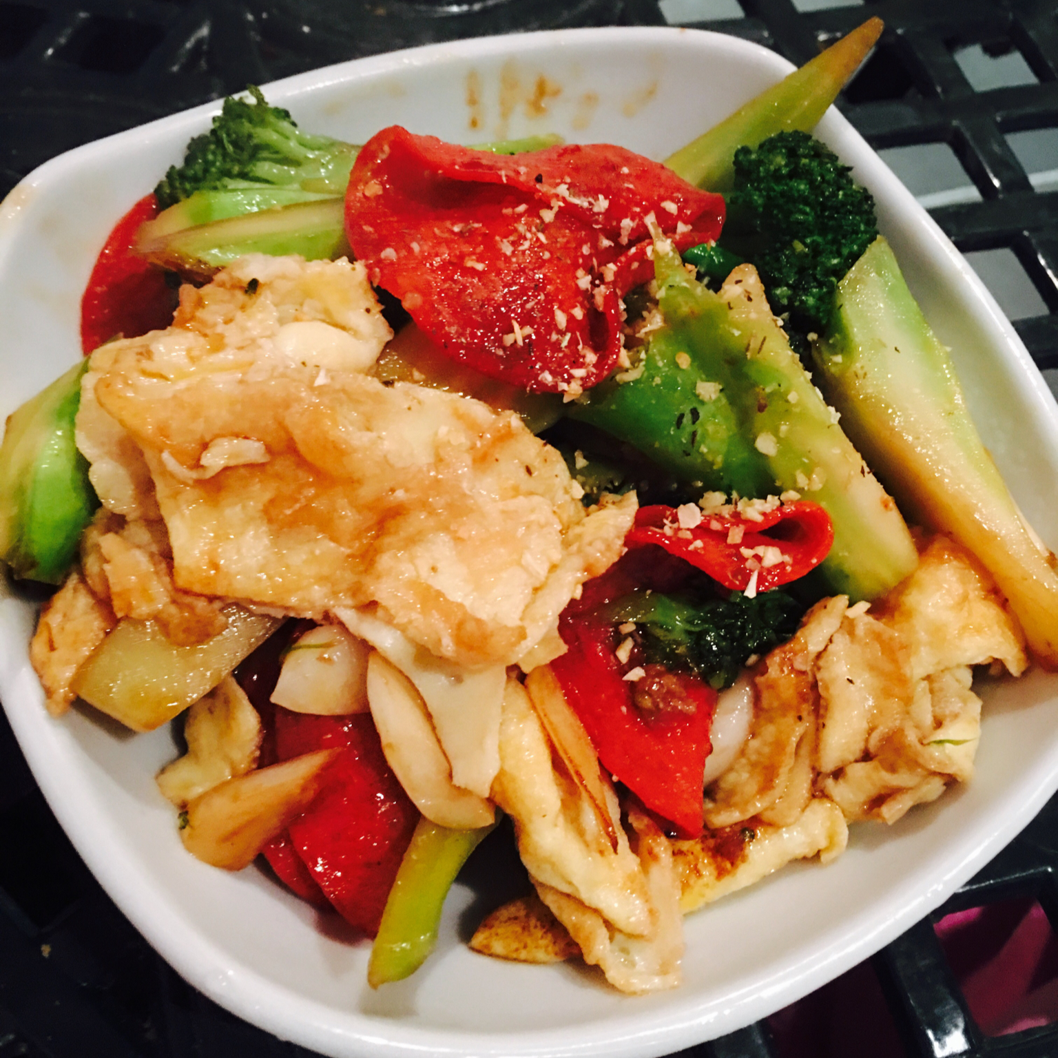 {☀快手晚餐☀}火腿肠滑蛋西兰花