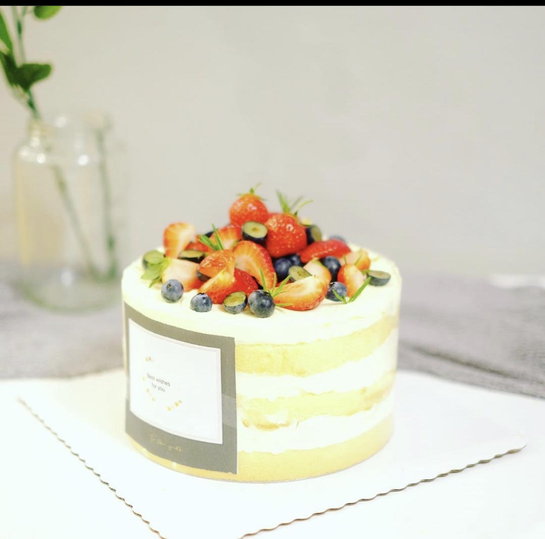 不会抹奶油也可以做的水果裸蛋糕～