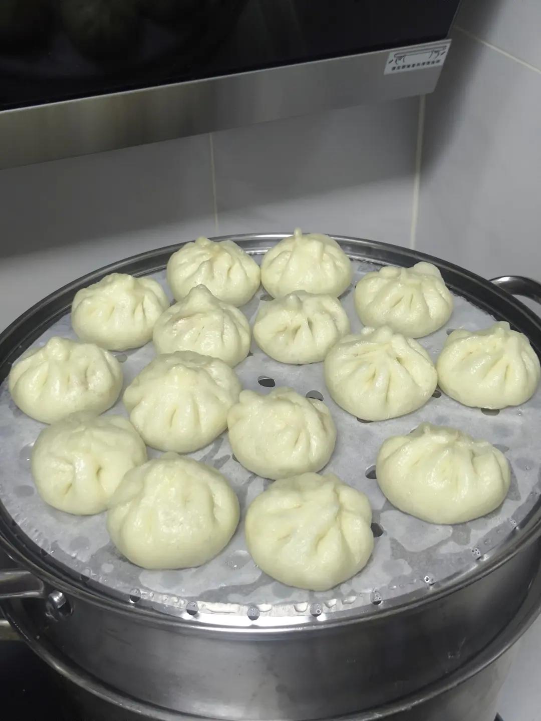 小笼包（秒杀市面上小笼包店的做法）