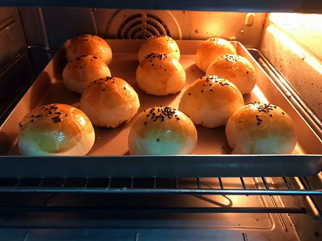 蛋黄酥酥酥（超级奶香黄油版）