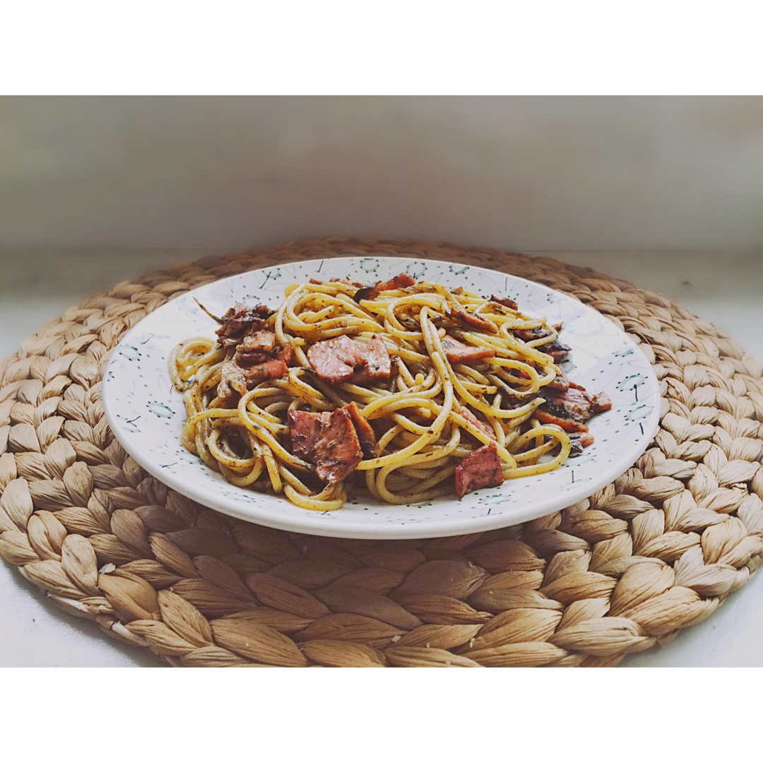 可能是最好吃系列--橄榄菜培根意面