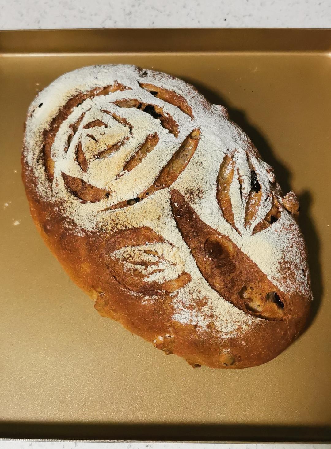 蔓越莓核桃全麦面包