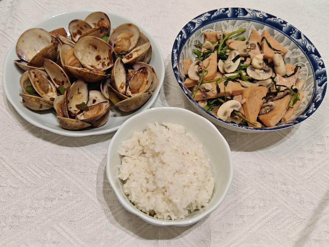 口蘑午餐肉