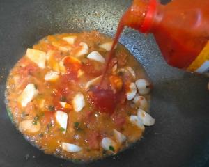 老公顿顿念叨的一碗好面（红酸汤面，不是普通的番茄鸡蛋面，秘诀这里……）的做法 步骤6