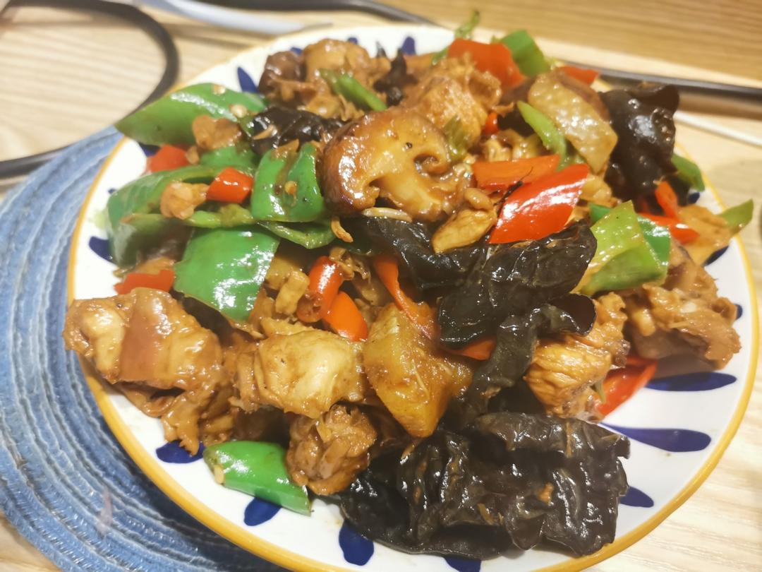 辣椒炒鸡（临沂家常）
