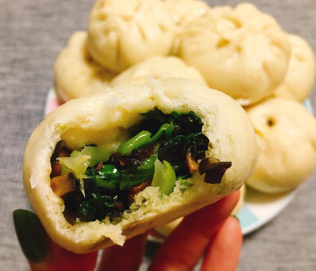 节省一半时间的大包子（另付翠绿菜包子，肉包子，腹黑包子食谱）