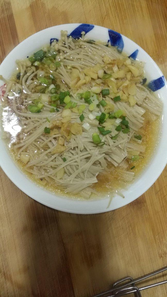 蒜蓉蒸金针菇