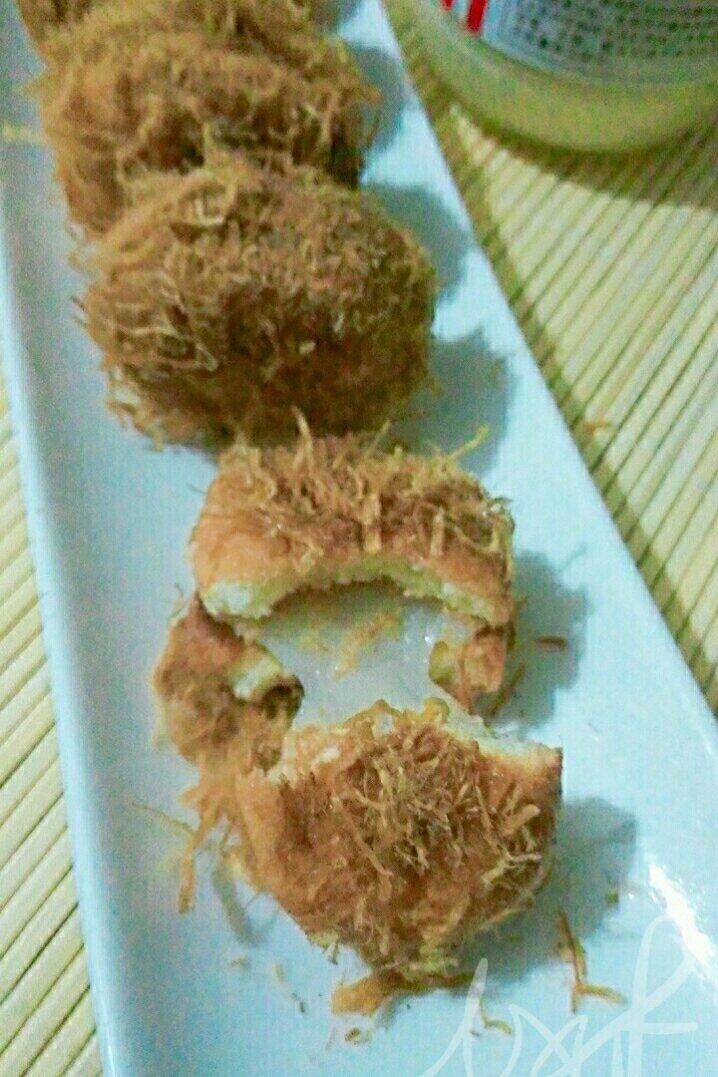 网红升级“拉丝肉松小贝”，用“青井”老师的酸奶戚风方子，更赞了！