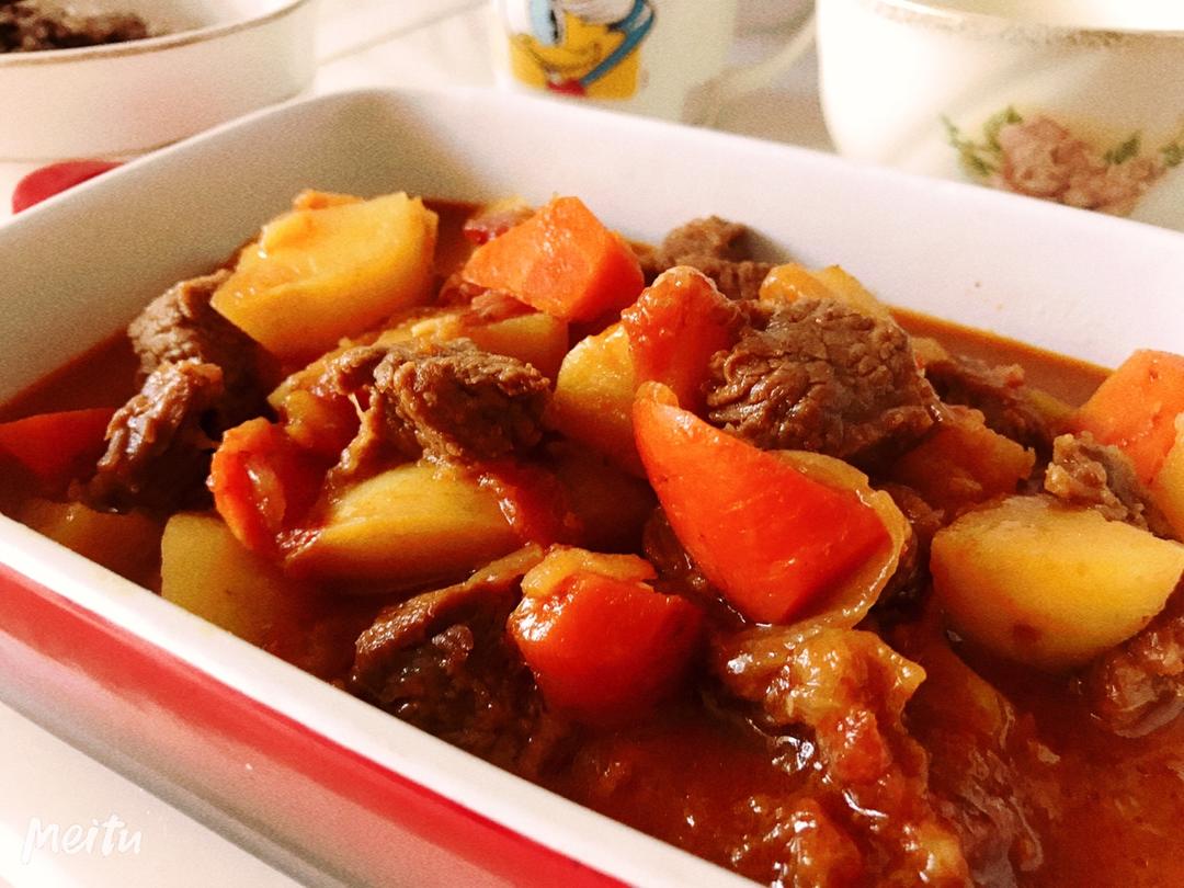 红烧牛肉土豆 （独家秘制）