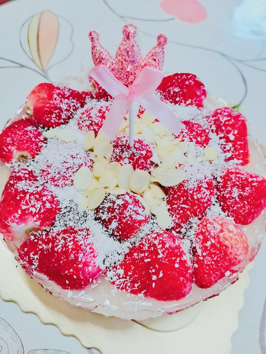 双层草莓慕斯