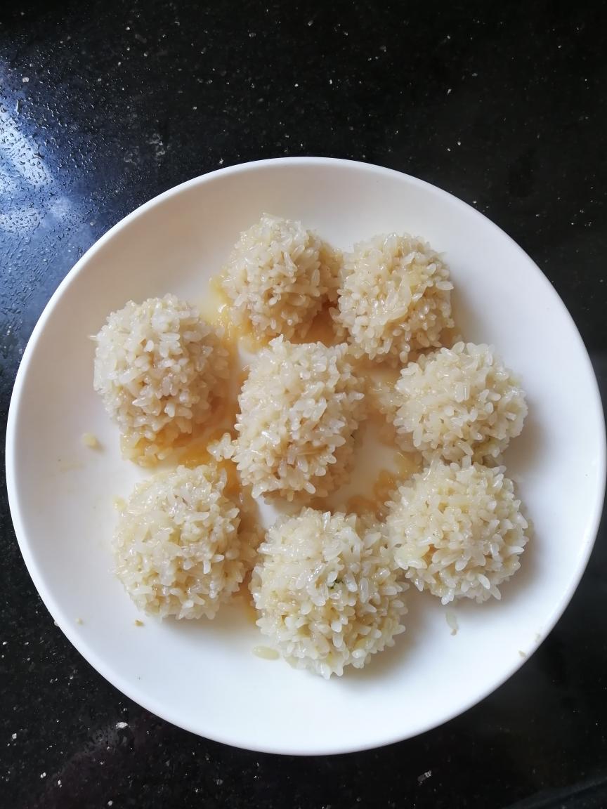 糯米肉丸子的做法