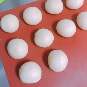 椰蓉面包棒 | 附自制椰蓉馅 两种整形方法的做法 步骤15