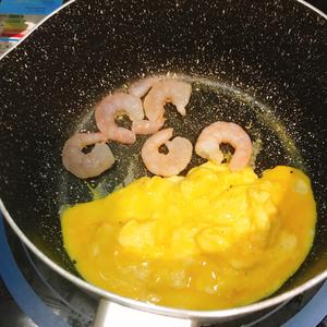 牛油果虾仁厚蛋烧的做法 步骤5