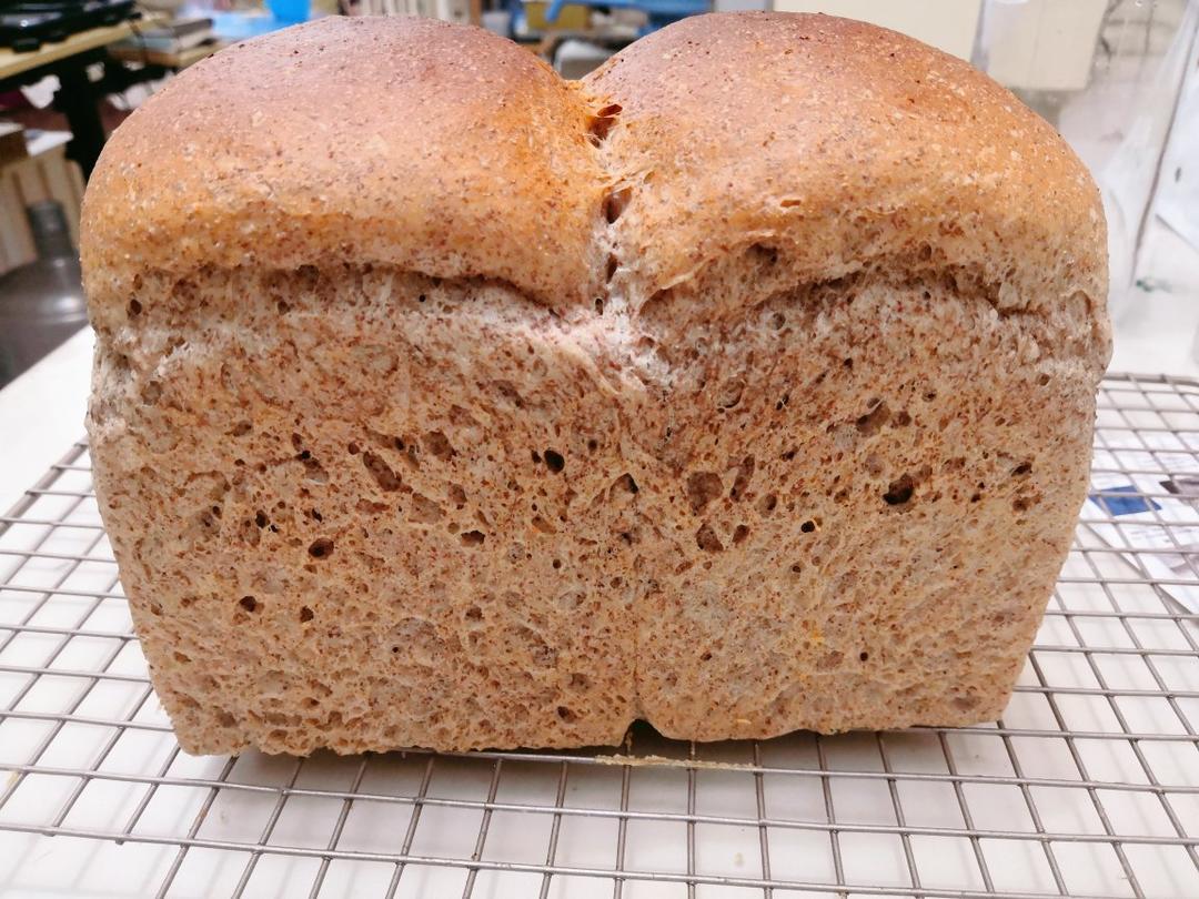 【健康烘培】超低卡黑全麦吐司