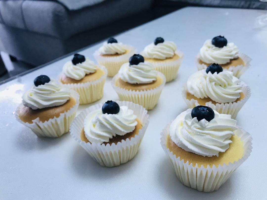 纸杯蛋糕 8寸戚风蛋糕的量