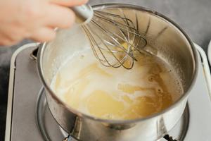 香煎扇贝配黄油白酱汁的做法 步骤8