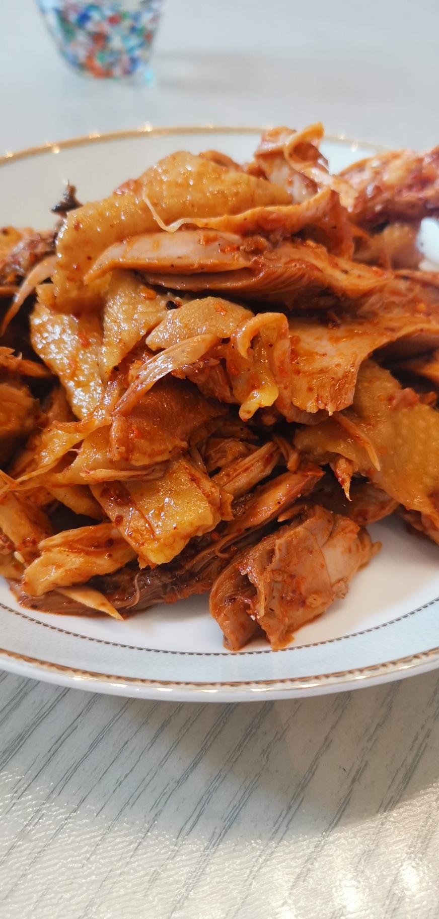 手撕麻辣鸡的做法