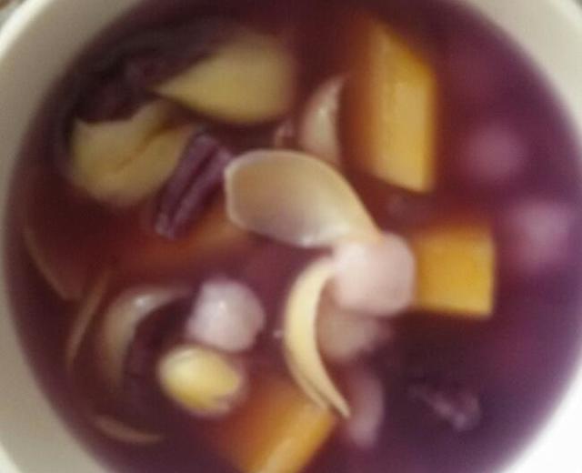 紫薯红薯百合圆子汤