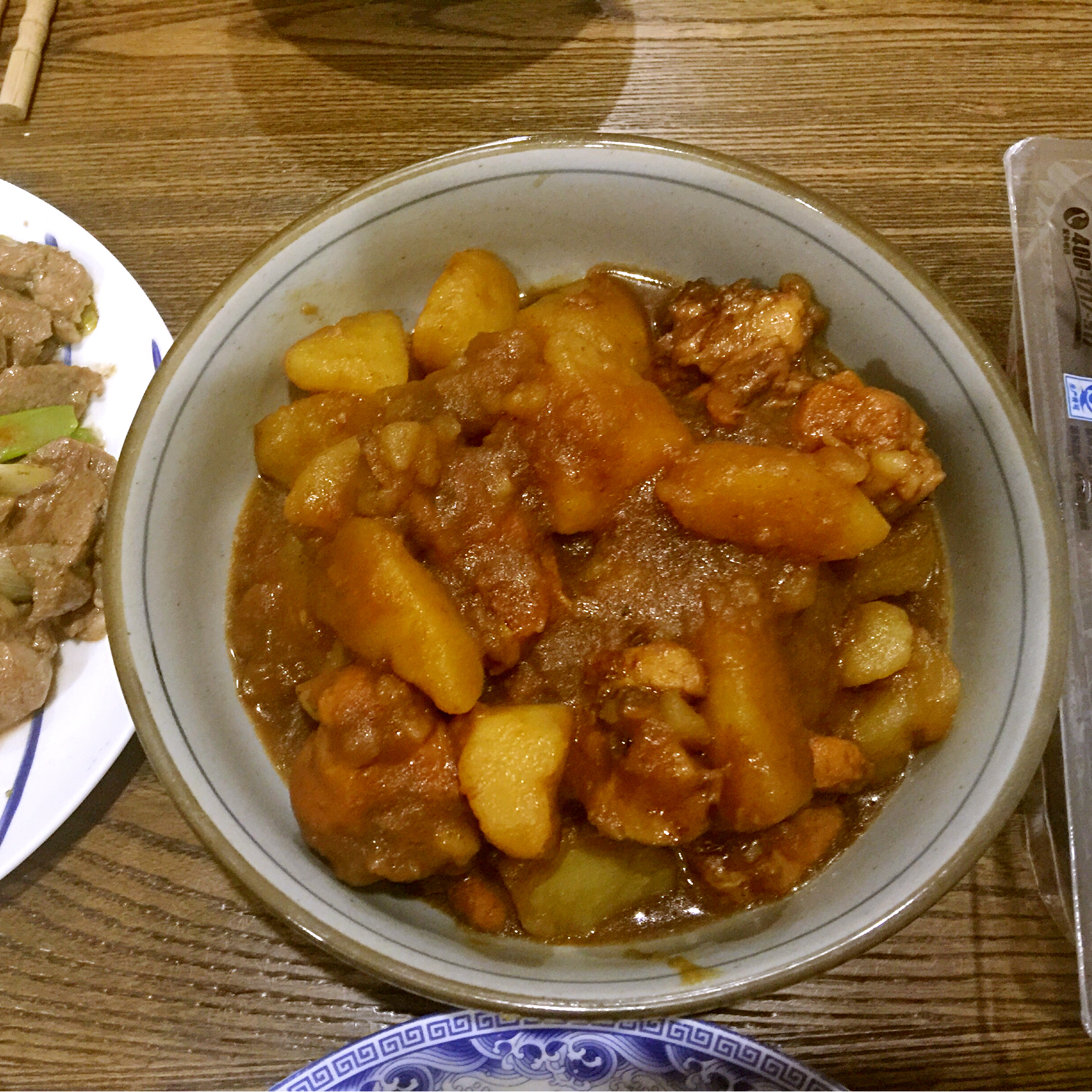红烧鸡块炖土豆