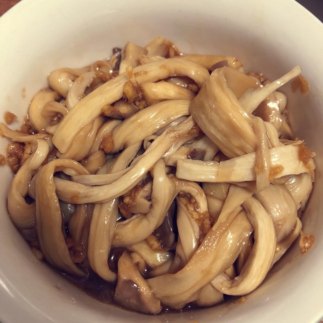 凉拌手撕杏鲍菇 | 配方和做法