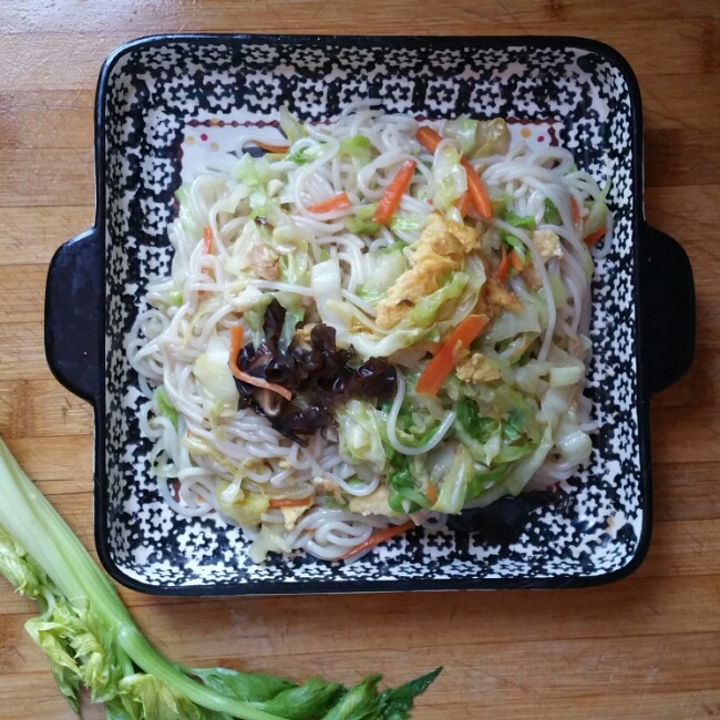菇香小炒米线