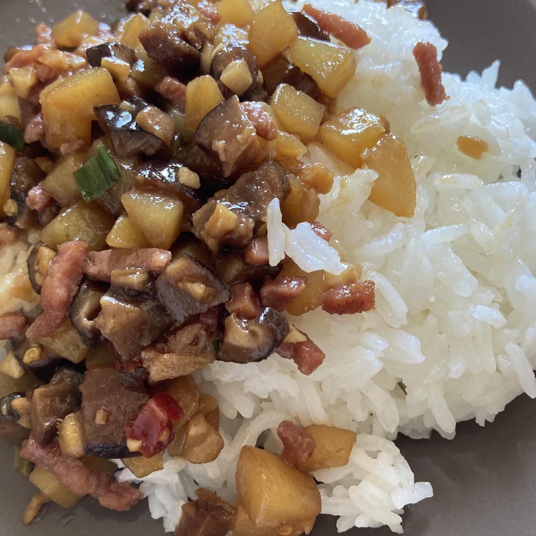 ㊙️香菇土豆肉沫拌饭❗️比外卖还好吃